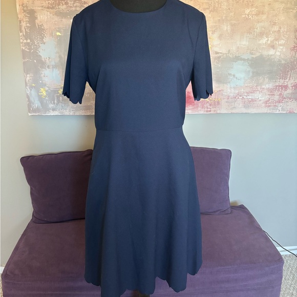 Banana Republic Dresses & Skirts - Banana Republic Midi‎ Short Sleeve Dress in Navy Blue with Stylish Design Size 6